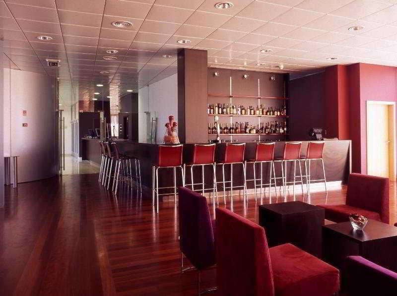B&B Hotel Cantanhede Coimbra Bagian luar foto
